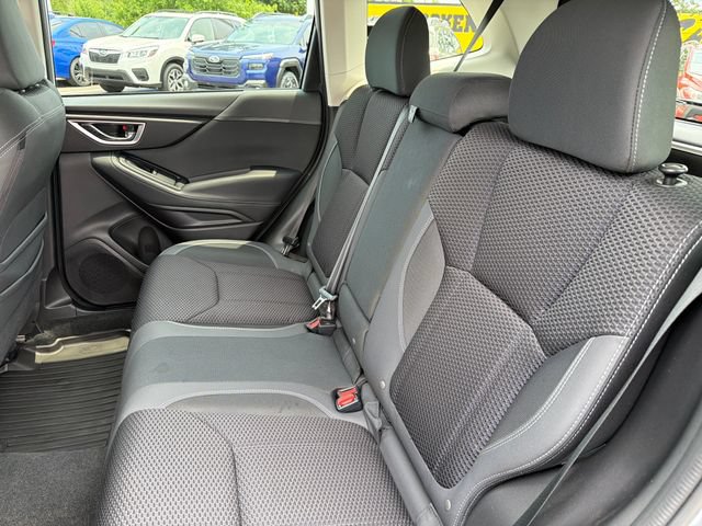 Used 2021 Subaru Forester Premium AWD/4WD image 24