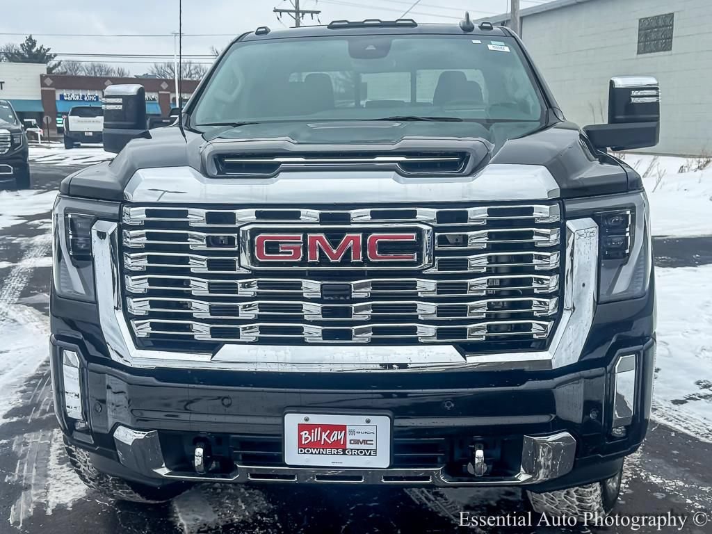 New 2026 GMC Sierra 2500 Denali w/ Denali Reserve Package AWD/4WD image 6