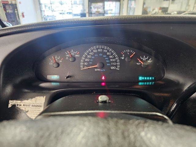 Used 2001 Dodge B2500 Passenger image 10