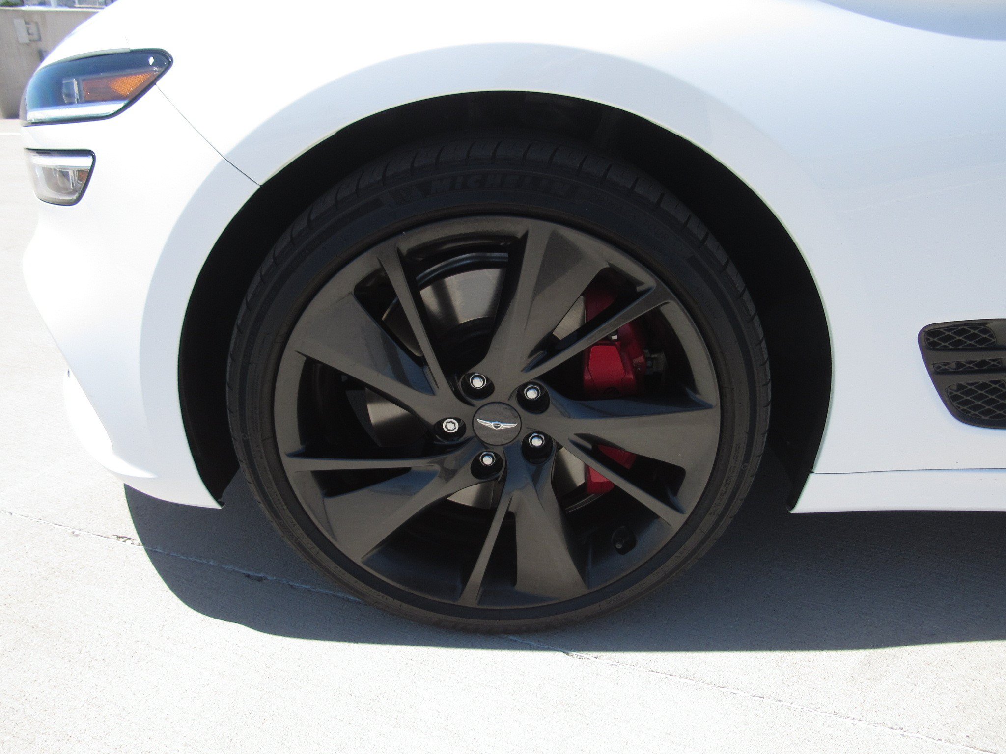 Used 2023 Genesis G70 3.3T w/ Sport Prestige Package AWD/4WD image 4