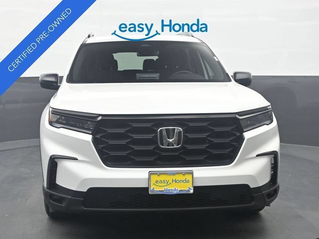 Certified 2025 Honda Pilot Sport image 2