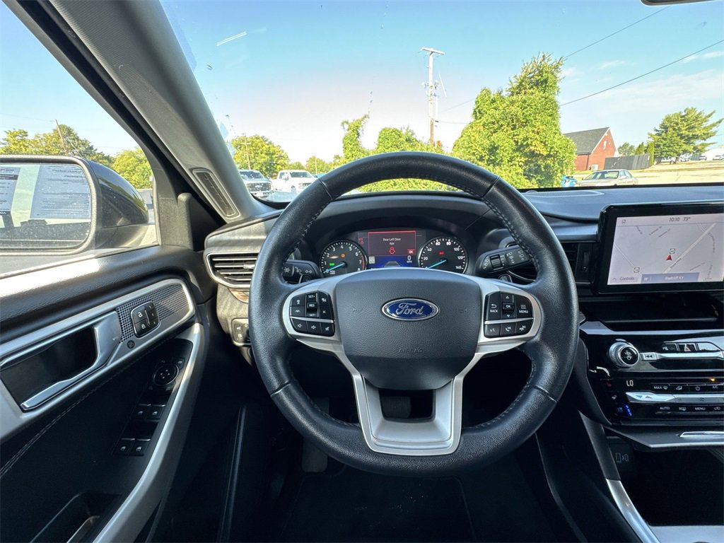 Used 2021 Ford Explorer Limited image 14