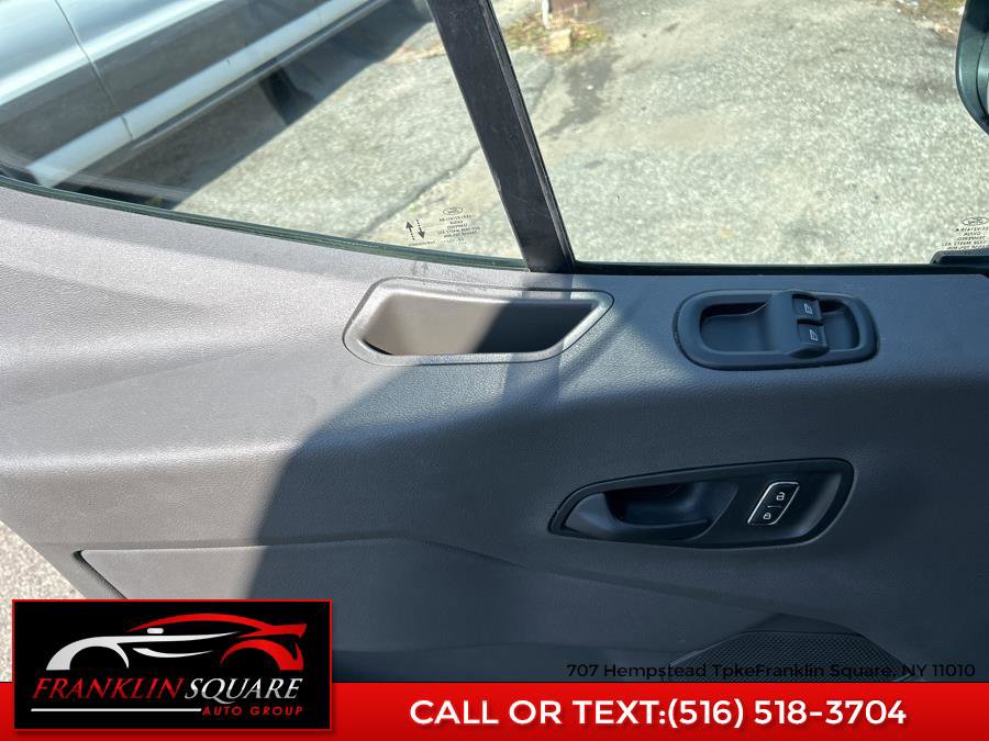 Used 2022 Ford Transit 350 XLT image 16