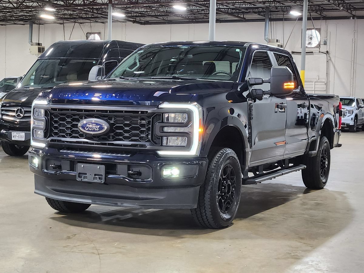 Used 2024 Ford F250 XL w/ STX Appearance Package AWD/4WD image 4