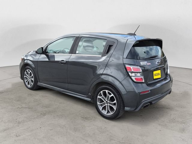 Used 2018 Chevrolet Sonic LT w/ True North Edition FWD image 3