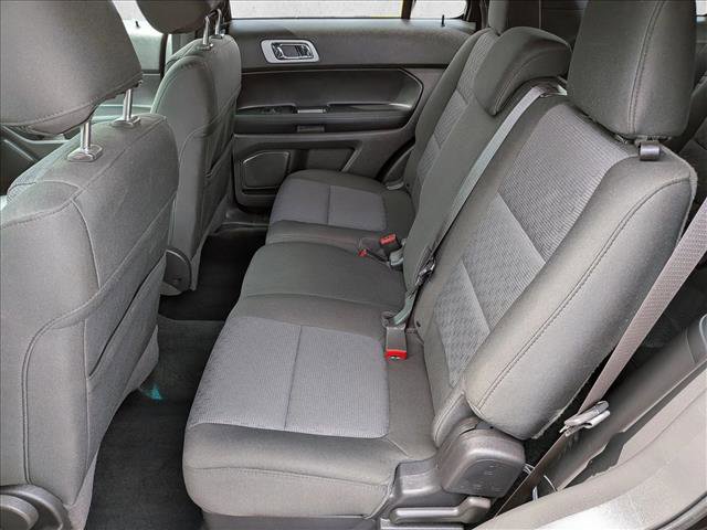 Used 2014 Ford Explorer XLT AWD/4WD image 20