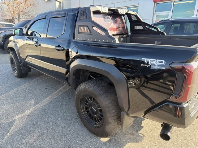 Used 2025 Toyota Tacoma TRD Off-Road image 21