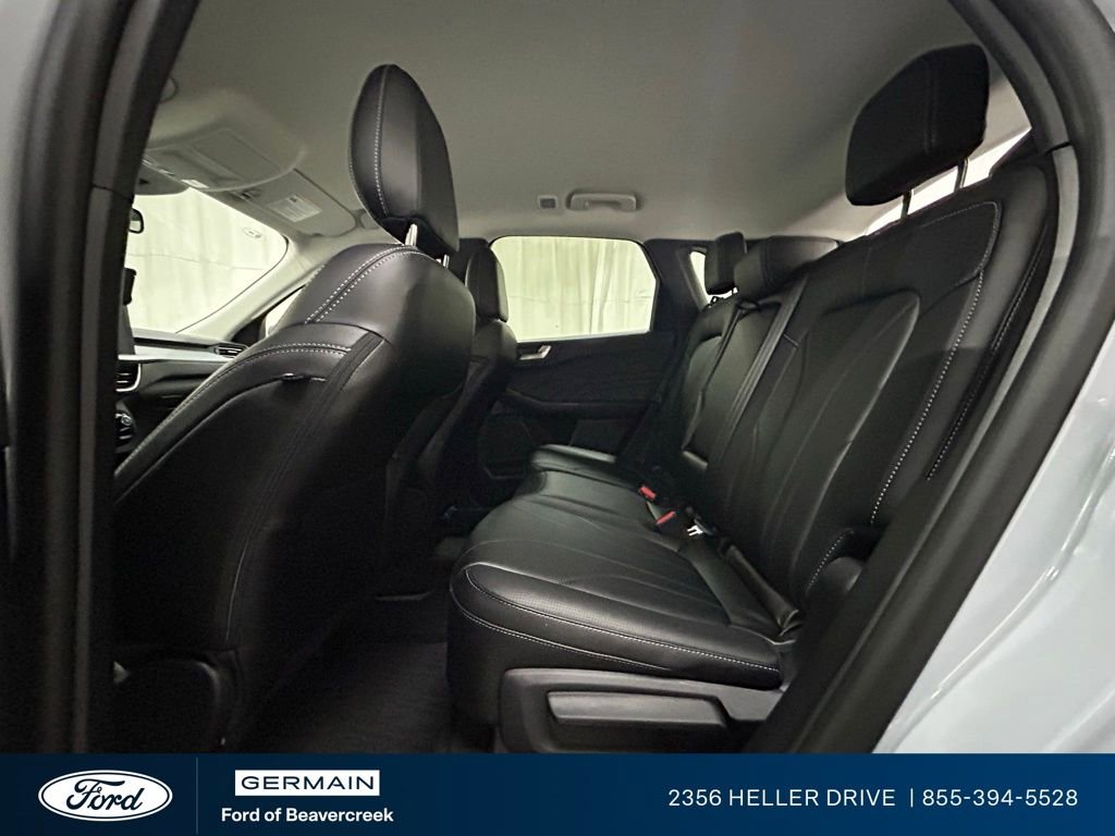 New 2025 Ford Escape SE w/ PHEV Premium Package image 26
