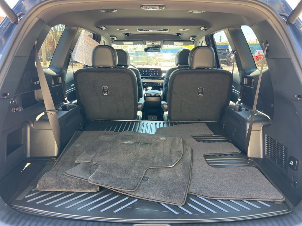Certified 2025 Kia Telluride AWD image 28