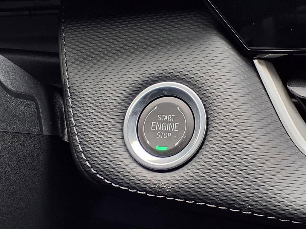 New 2026 Chevrolet Equinox LT w/ Convenience Package II image 21