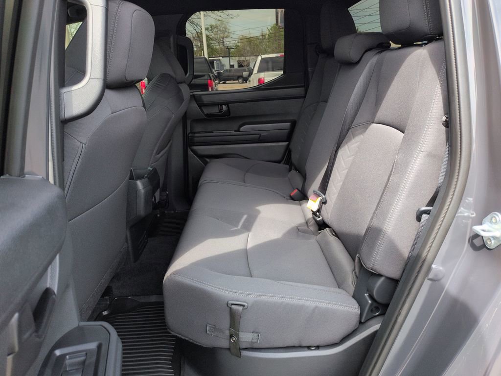 Used 2024 Toyota Tacoma SR5 AWD/4WD image 25