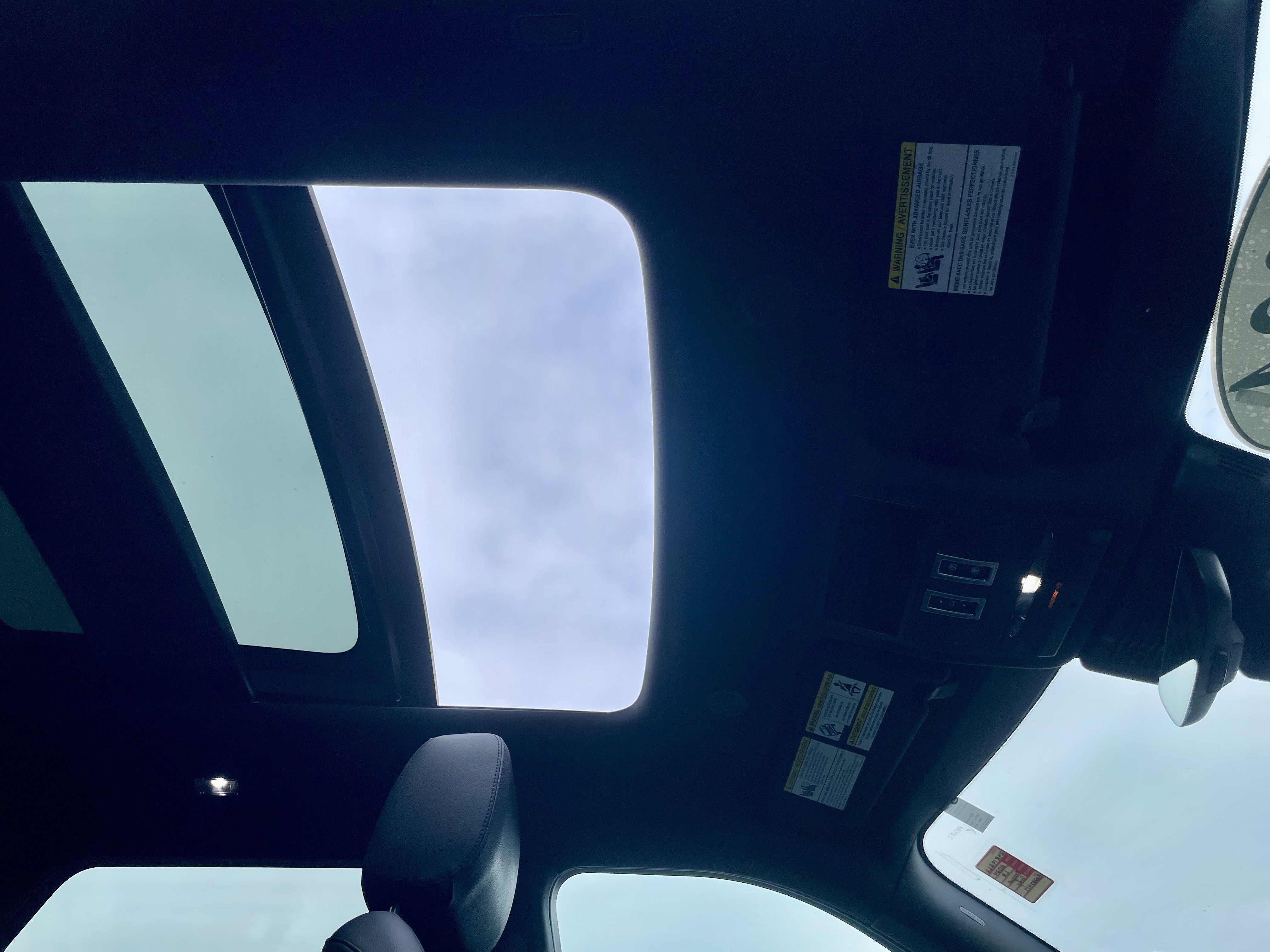 Certified 2024 Land Rover Range Rover Evoque S image 17