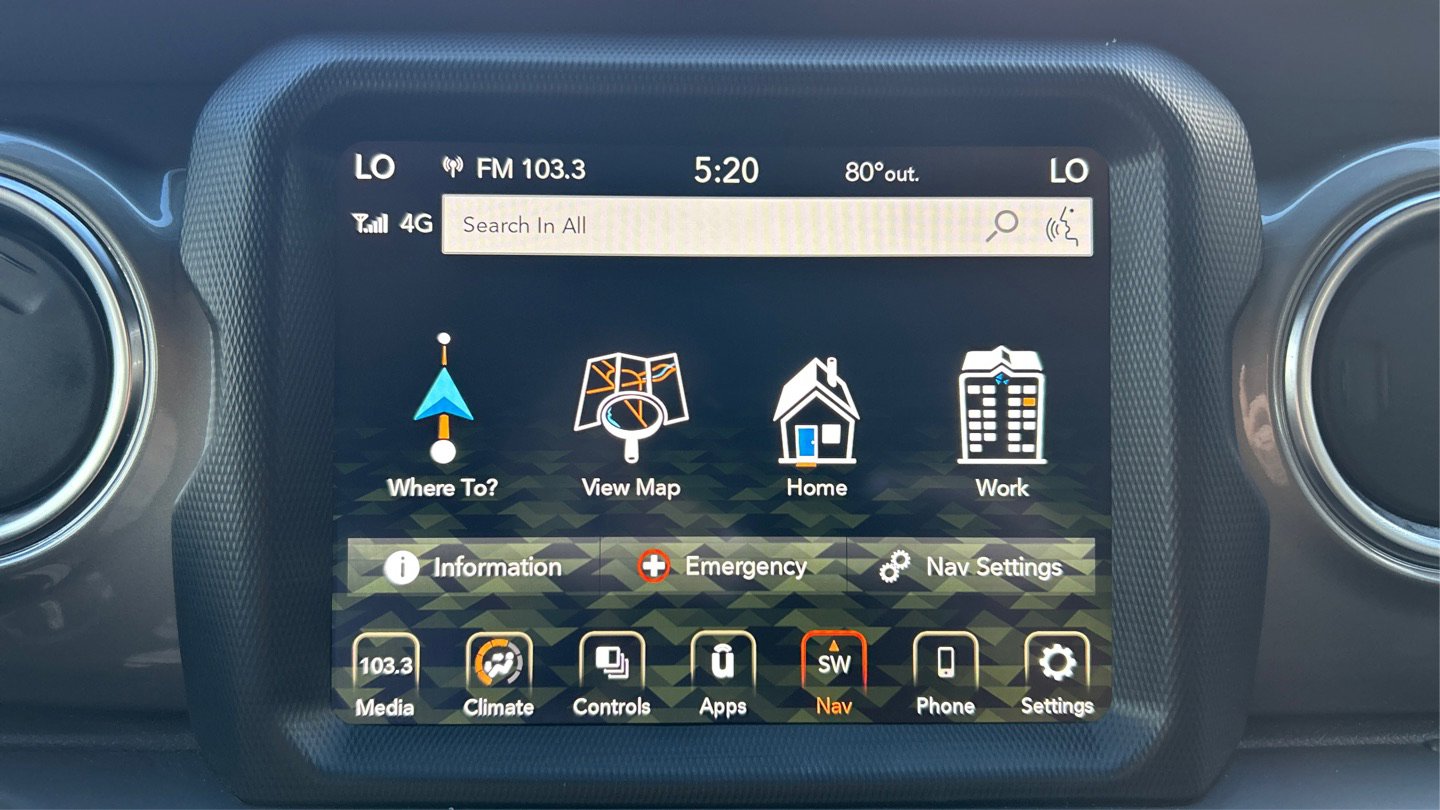 Used 2022 Jeep Wrangler Unlimited Sahara image 19