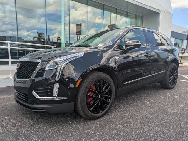 Certified 2023 Cadillac XT5 Sportv w/ Technology Package AWD/4WD image 8
