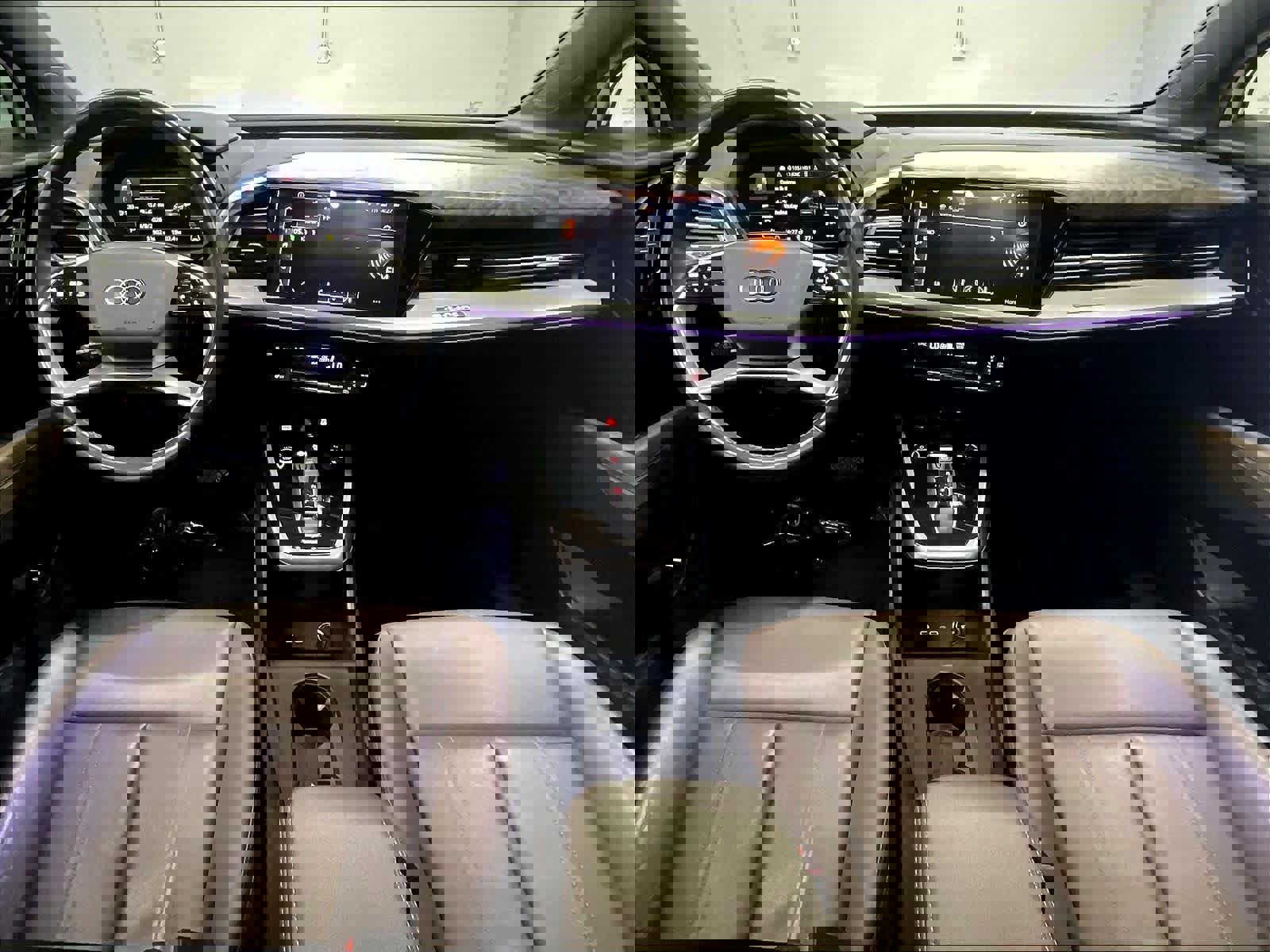 Used 2023 Audi Q4 e-tron Premium Plus w/ Premium Plus image 16