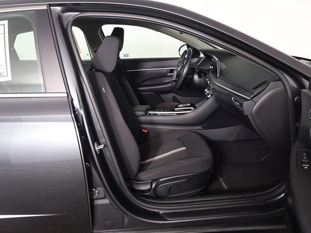 Used 2023 Hyundai Sonata SEL w/ Convenience Package FWD image 30