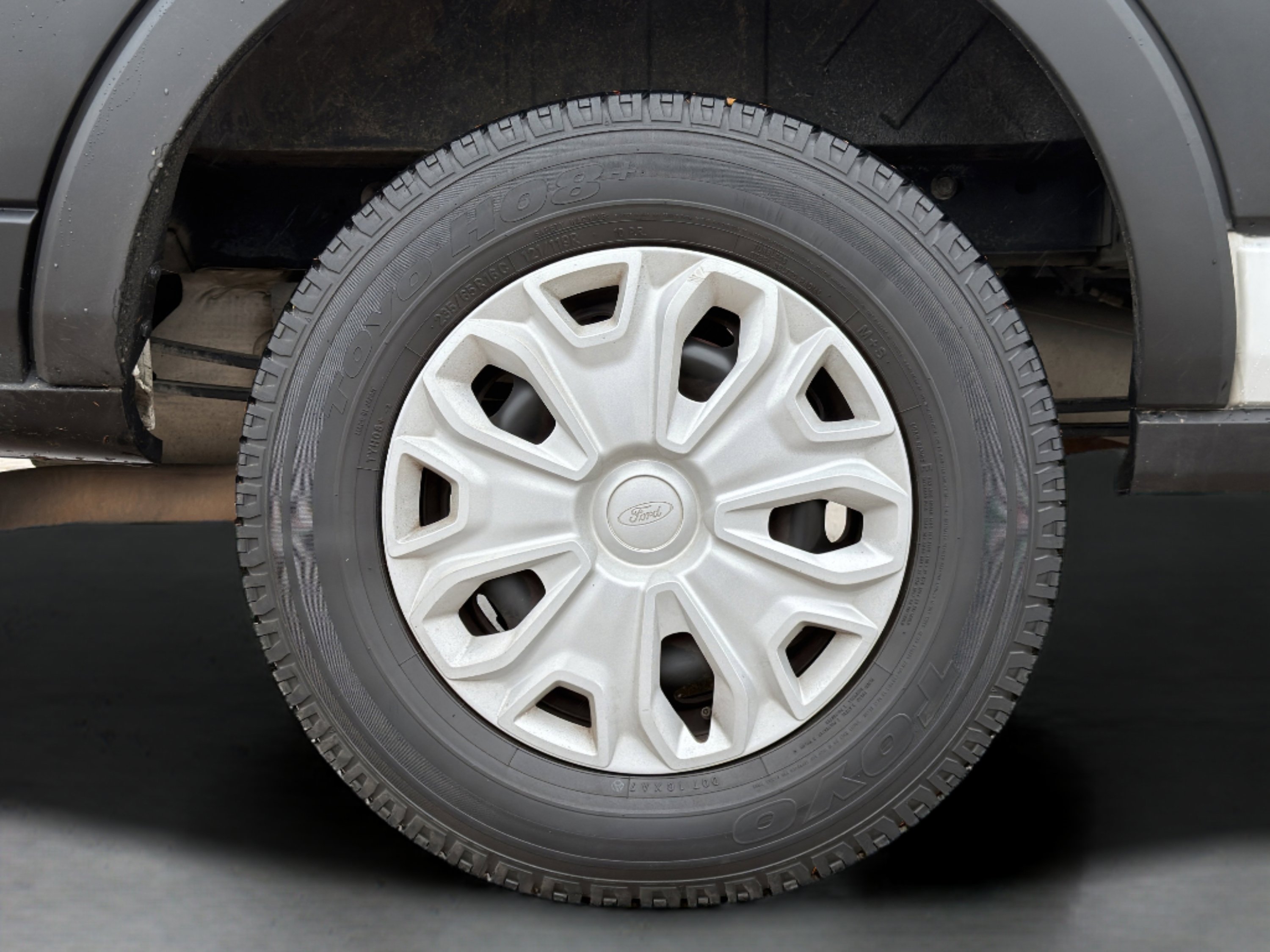 Used 2023 Ford Transit 350 XLT image 75