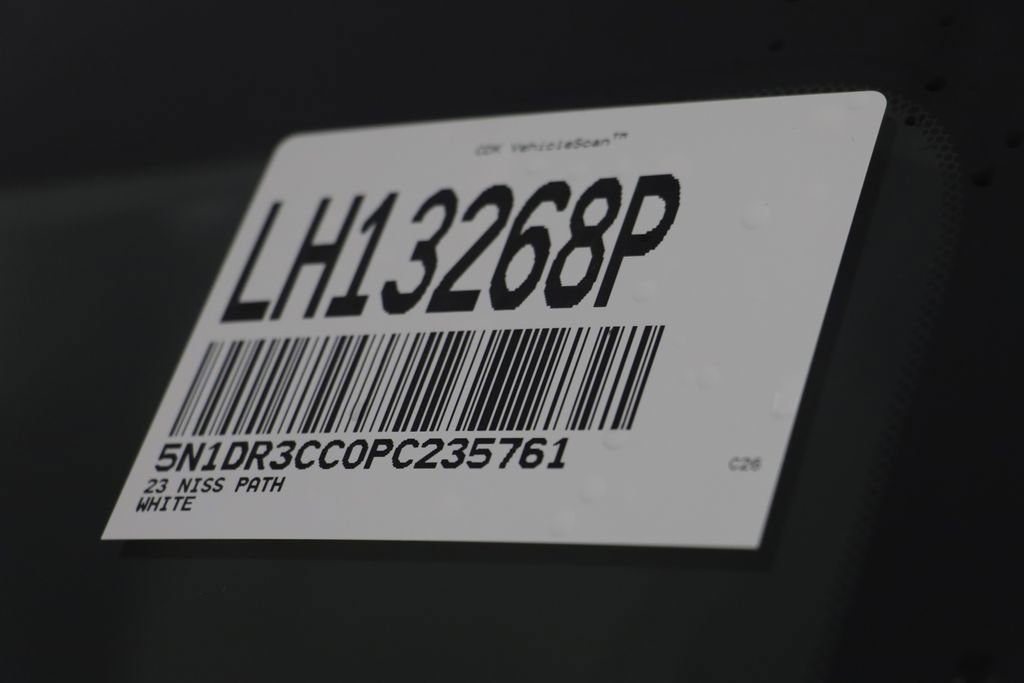 Used 2023 Nissan Pathfinder SL image 26