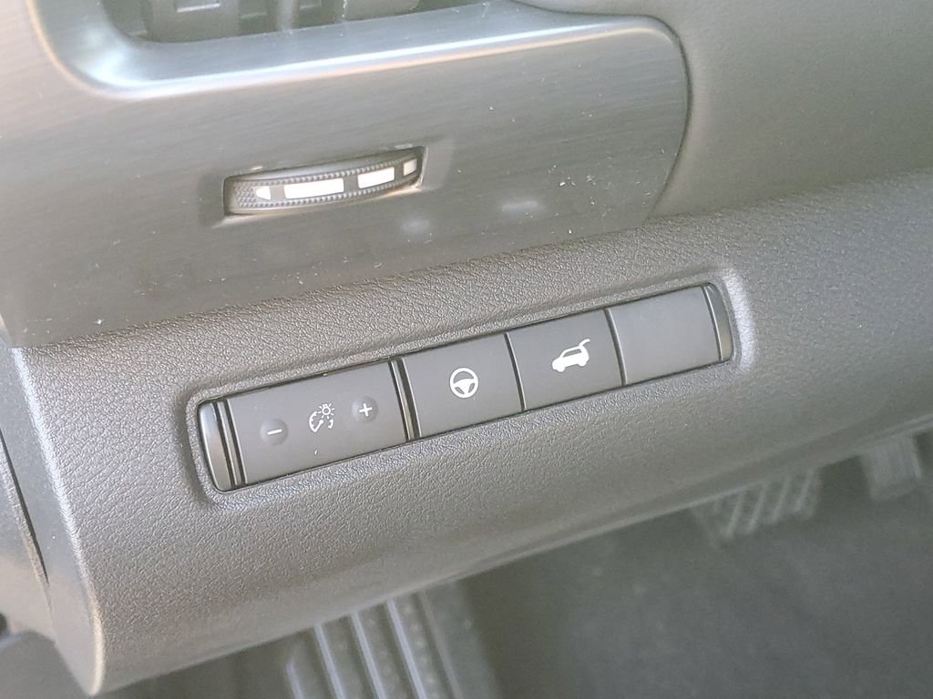 New 2025 Nissan Pathfinder Rock Creek image 15