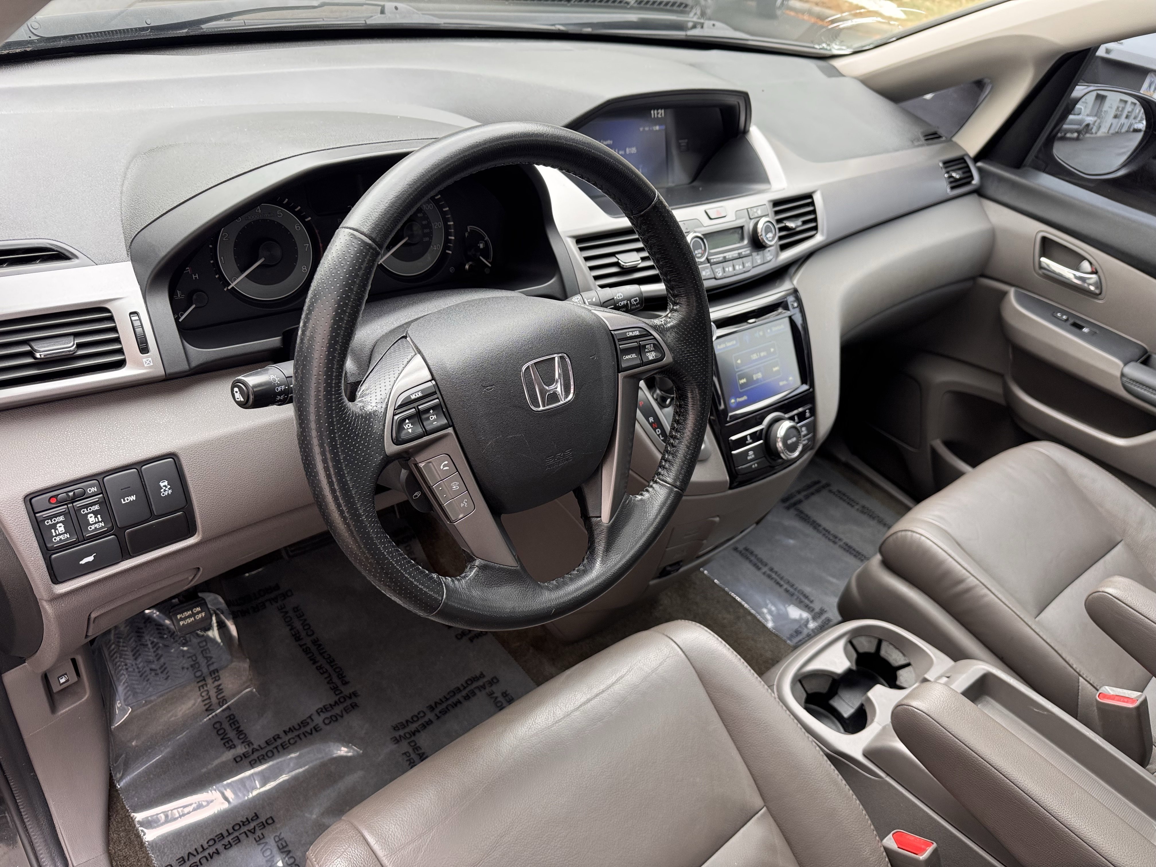 Used 2015 Honda Odyssey EX-L image 15