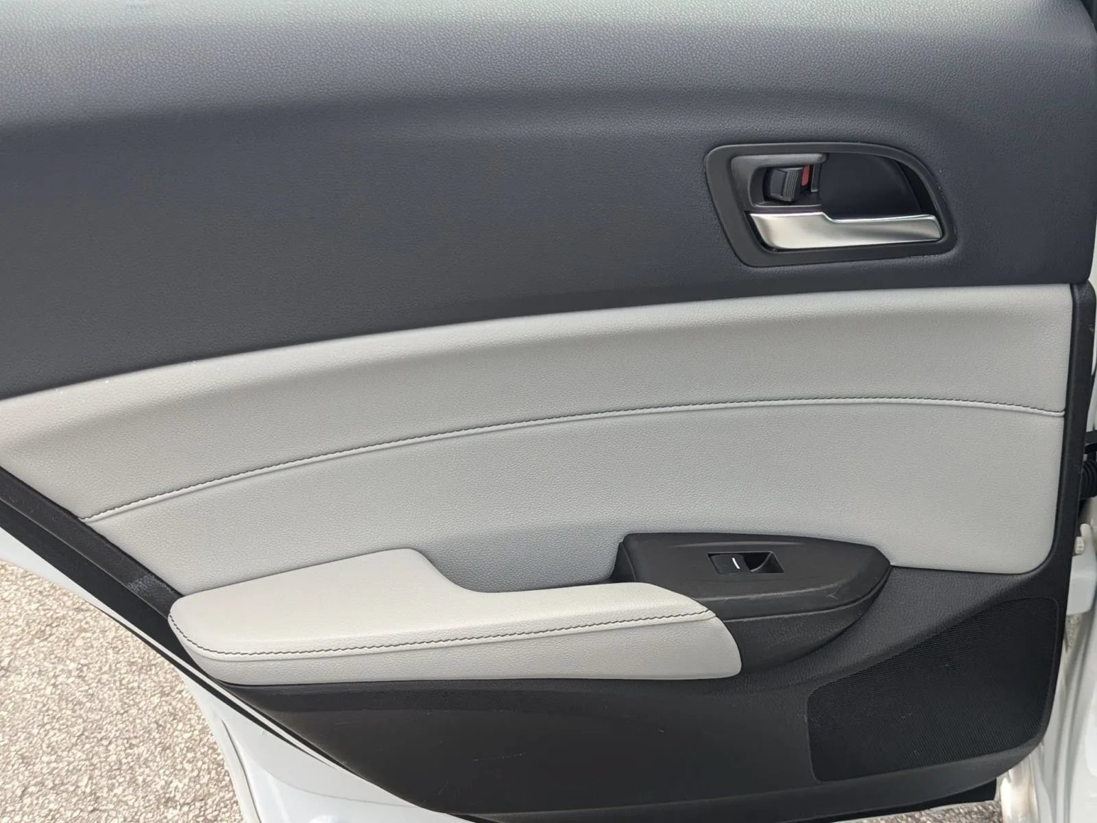 Used 2020 Acura ILX FWD image 18