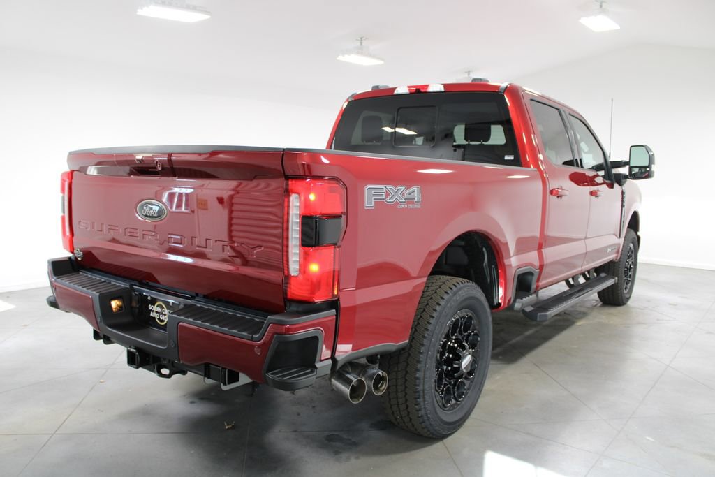 New 2026 Ford F250 Lariat w/ Black Appearance Package image 8