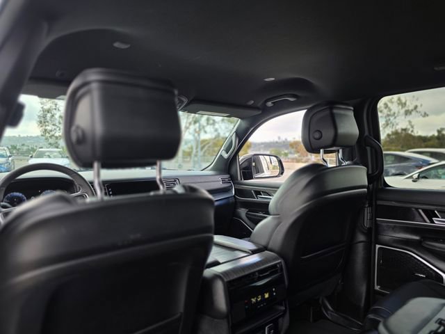 Used 2024 Jeep Wagoneer Series II image 17