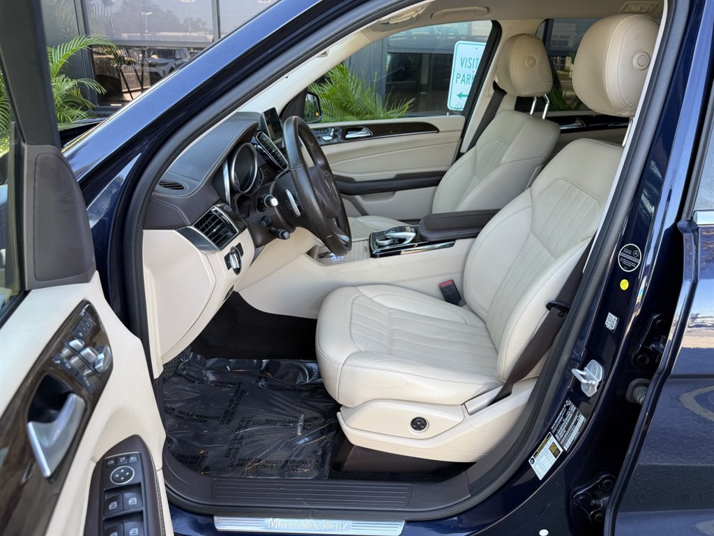 Used 2017 Mercedes-Benz GLS 450 4MATIC w/ Premium Package image 13