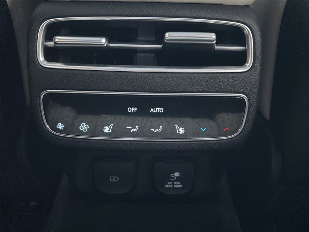 Certified 2026 Genesis GV70 3.5T Sport Prestige image 43