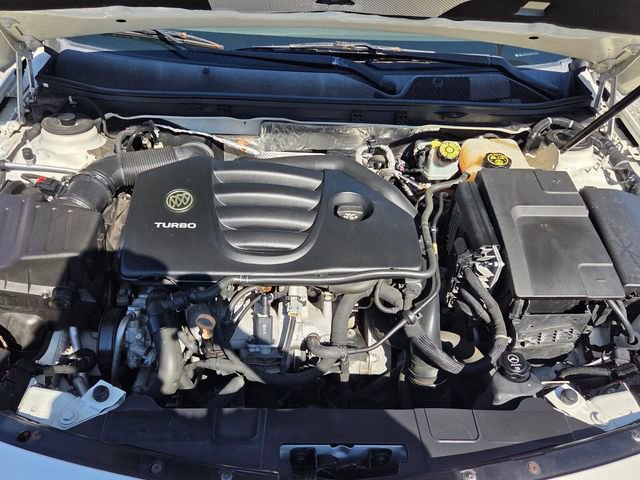 Used 2013 Buick Regal Premium image 19