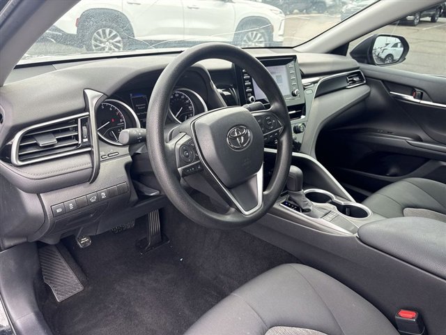 Used 2023 Toyota Camry LE FWD image 10