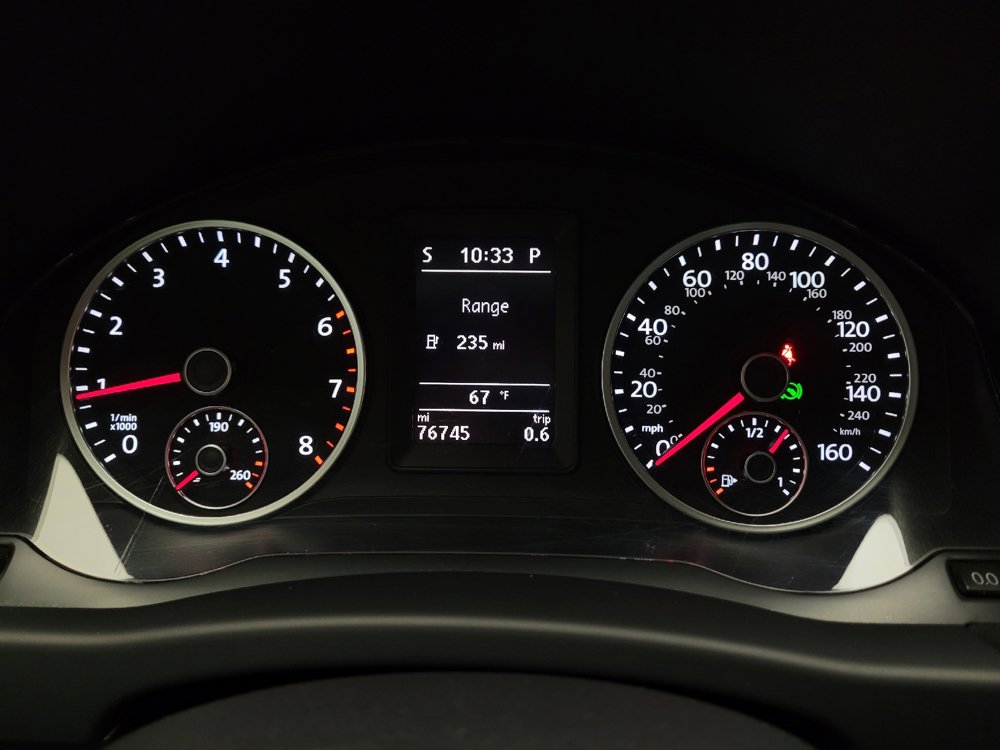 Used 2014 Volkswagen Tiguan SEL FWD image 23