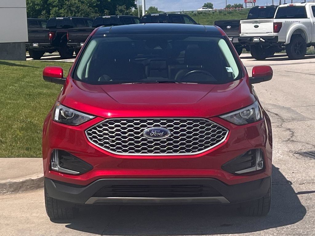Used 2023 Ford Edge SEL w/ Convenience Package AWD/4WD image 8