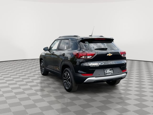 New 2026 Chevrolet TrailBlazer LT w/ Convenience Package FWD image 8