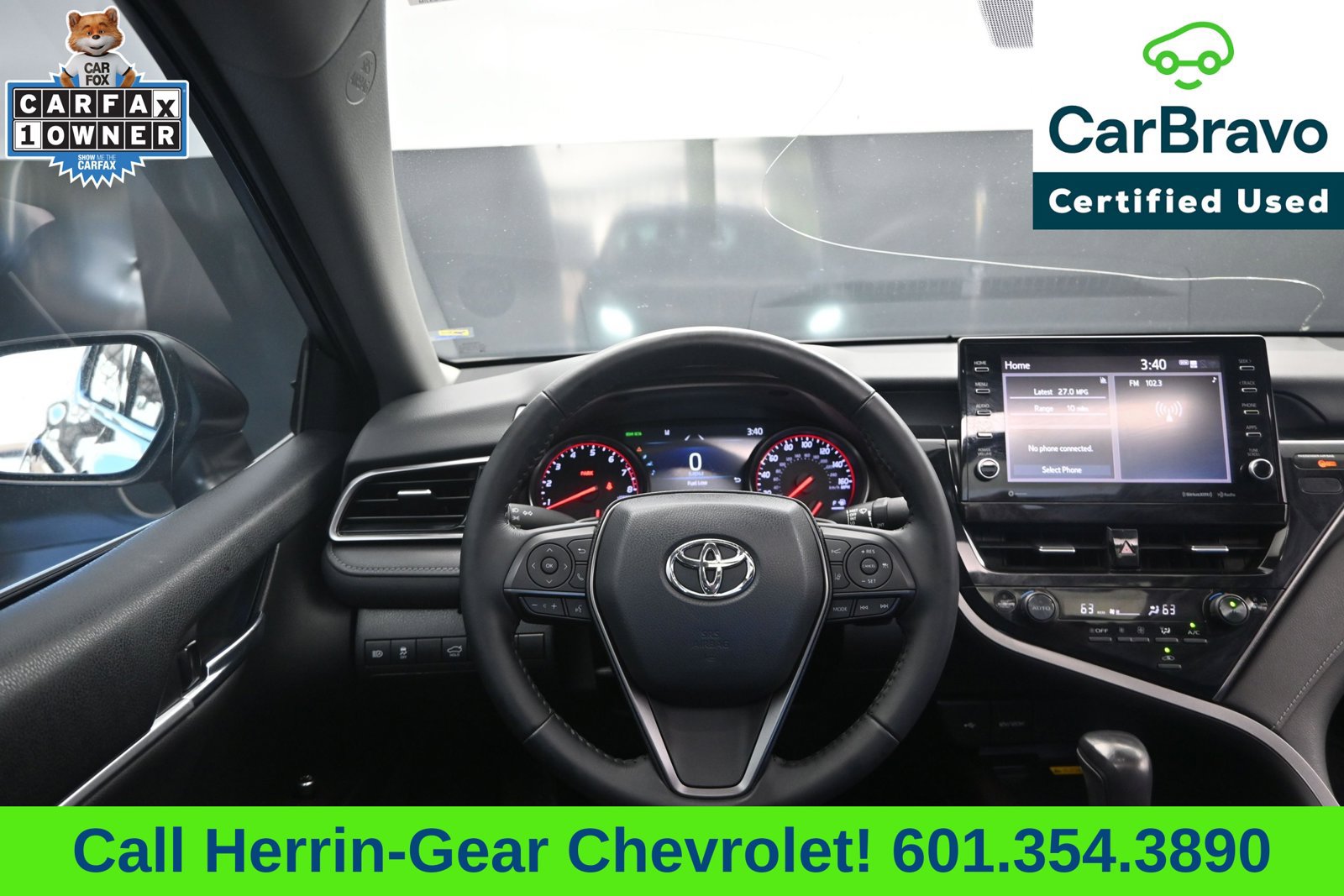 Used 2022 Toyota Camry XSE FWD image 29
