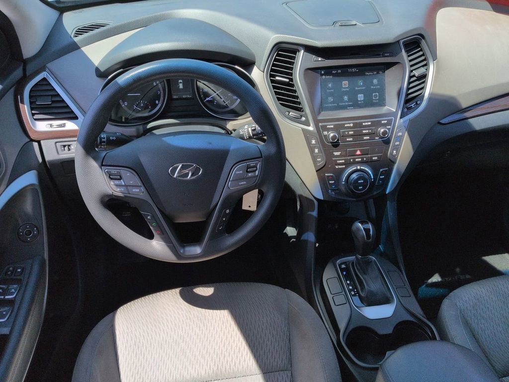 Used 2018 Hyundai Santa Fe SE FWD image 21