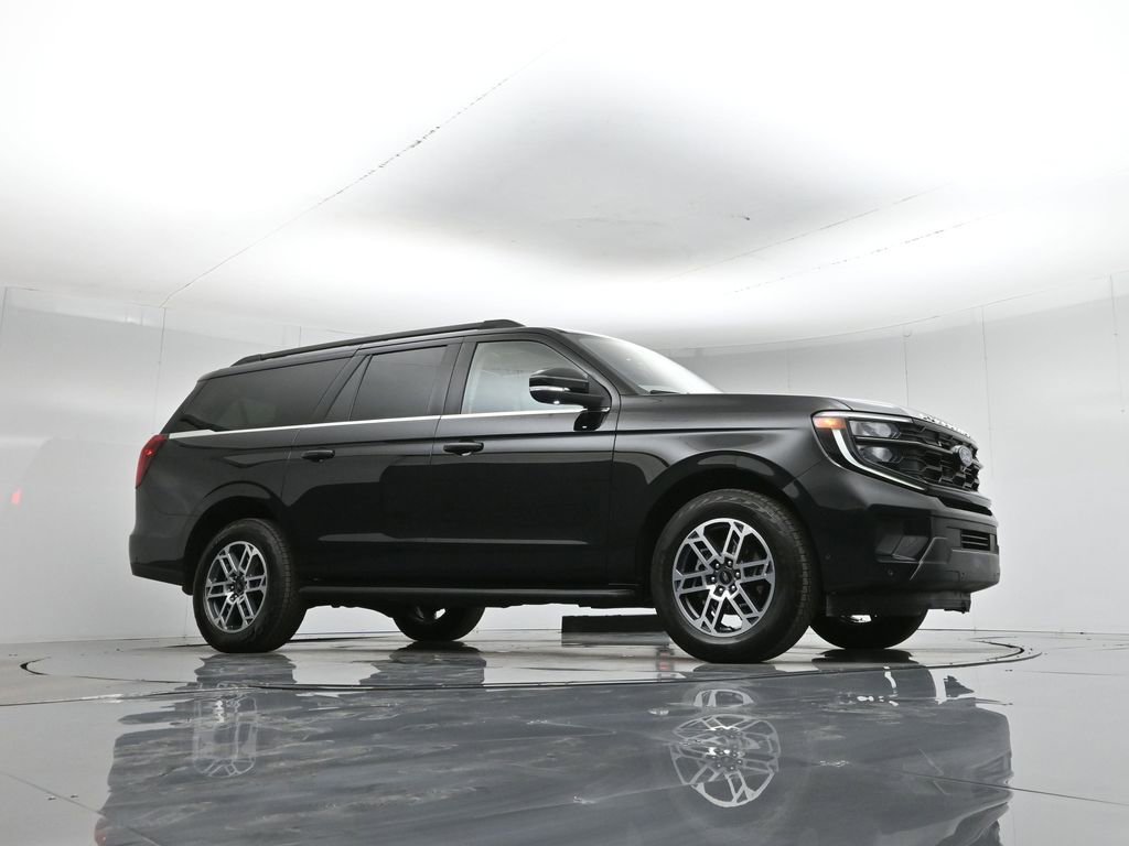 Certified 2025 Ford Expedition Max Active image 4