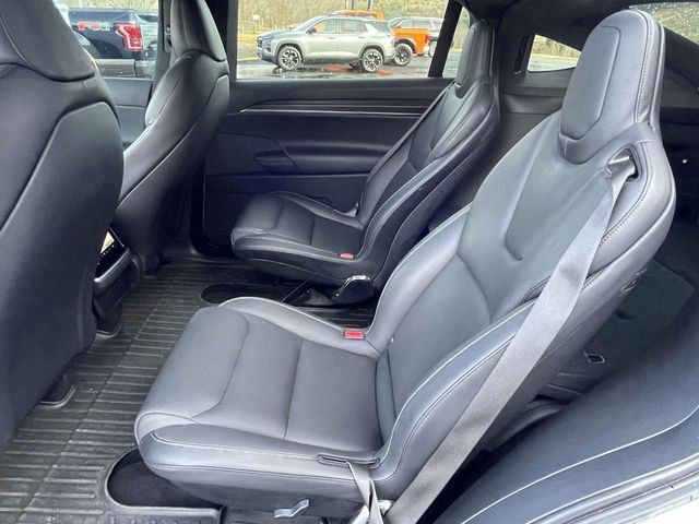 Used 2022 Tesla Model X Plaid image 12