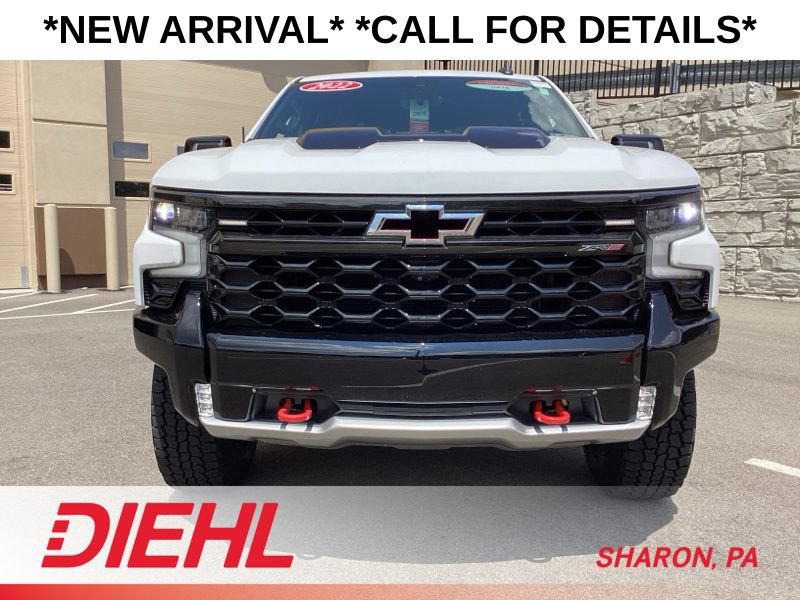 Used 2022 Chevrolet Silverado 1500 ZR2 w/ Technology Package AWD/4WD image 2