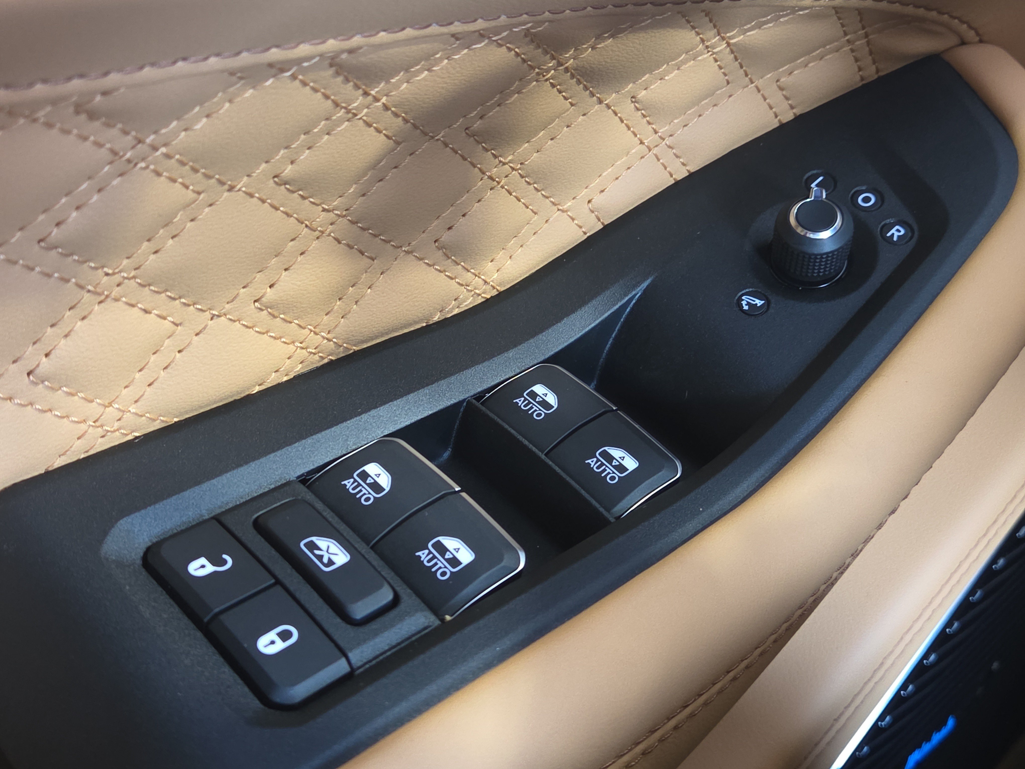 New 2025 Jeep Grand Cherokee Summit AWD/4WD image 27