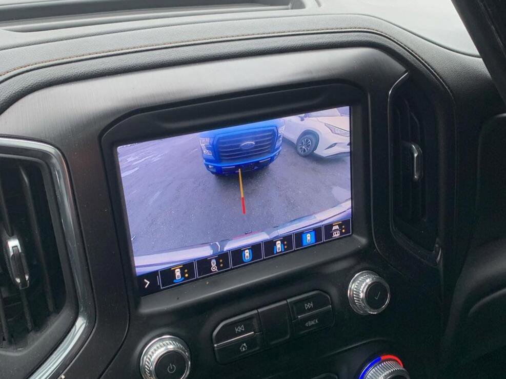 Used 2020 GMC Sierra 1500 AT4 image 4