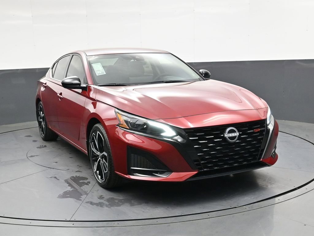 New 2026 Nissan Altima 2.5 SR image 1