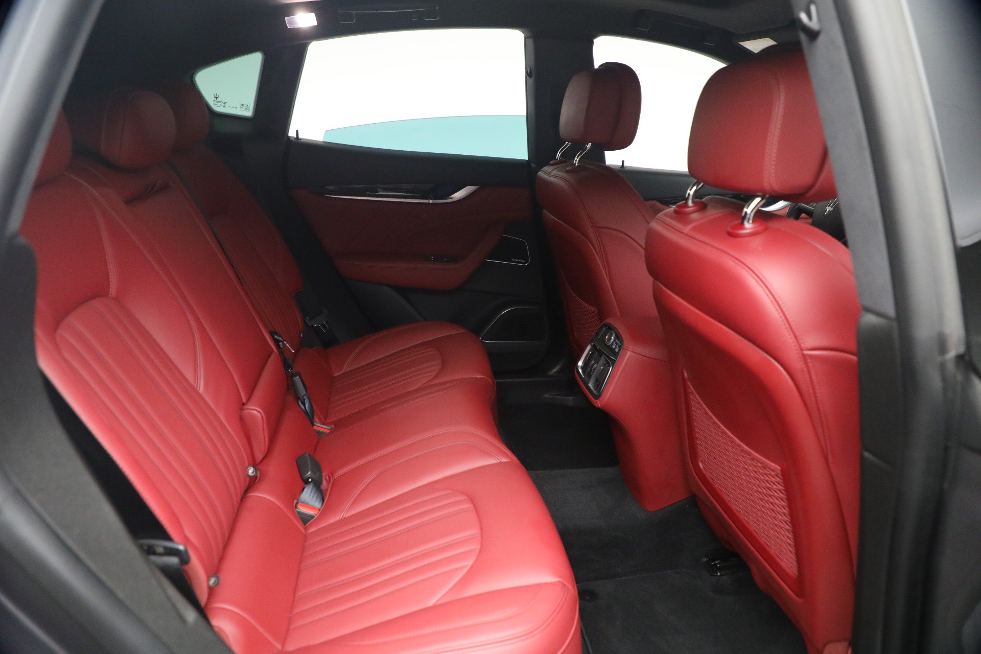 Certified 2022 Maserati Levante GT AWD/4WD image 18