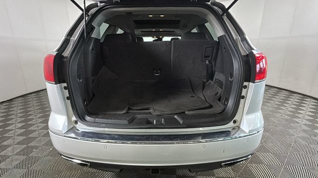 Used 2017 Buick Enclave Premium w/ Experience Buick Package FWD image 26