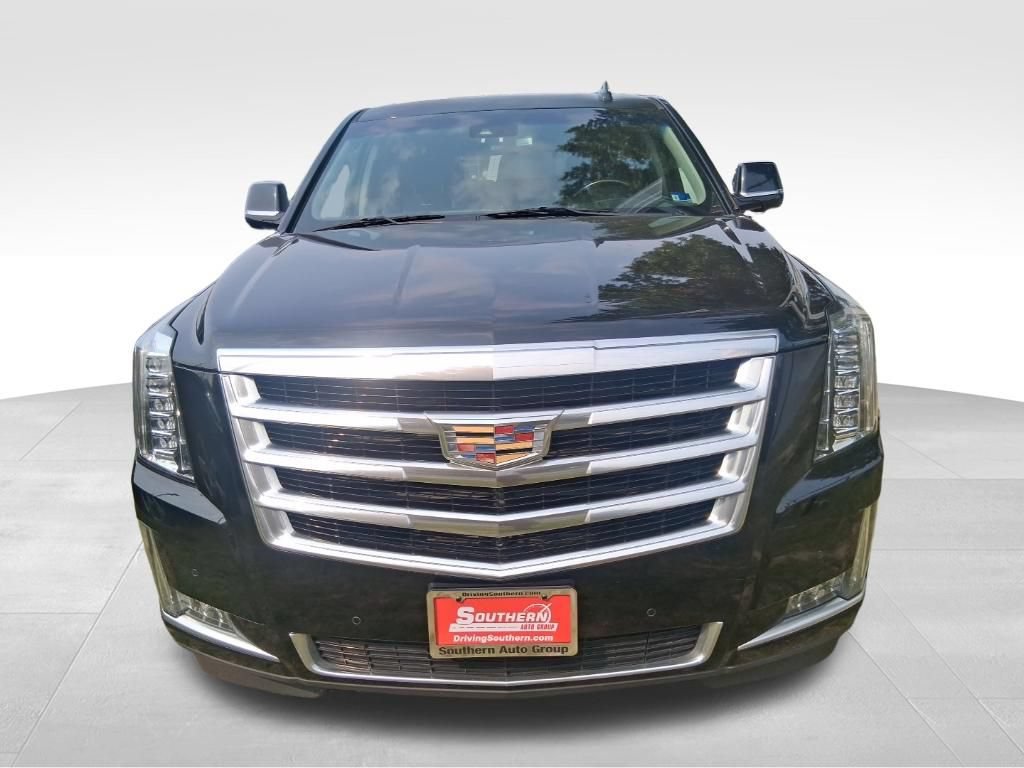 Used 2017 Cadillac Escalade Luxury AWD/4WD video 2