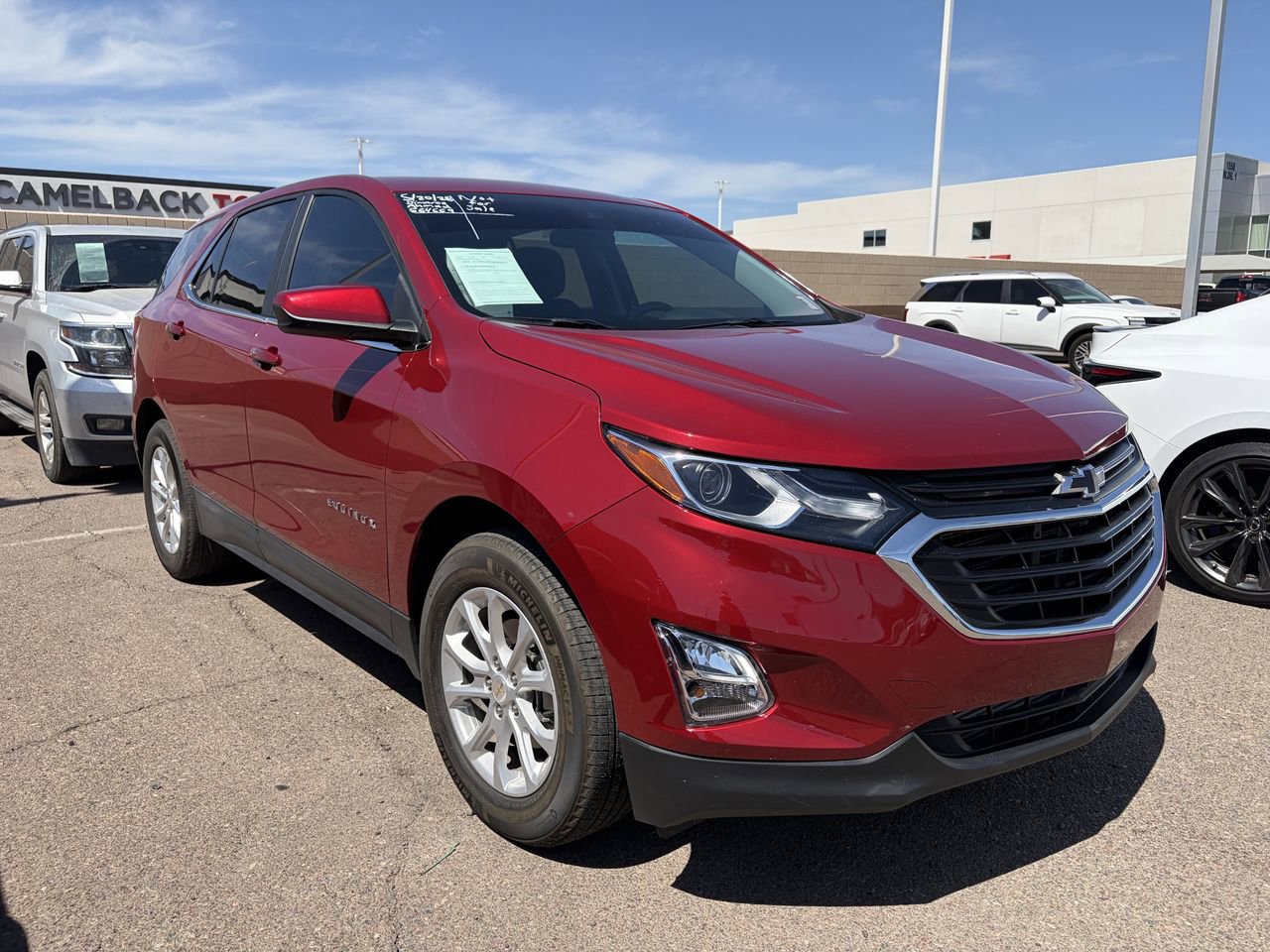 Used 2021 Chevrolet Equinox LT FWD image 2