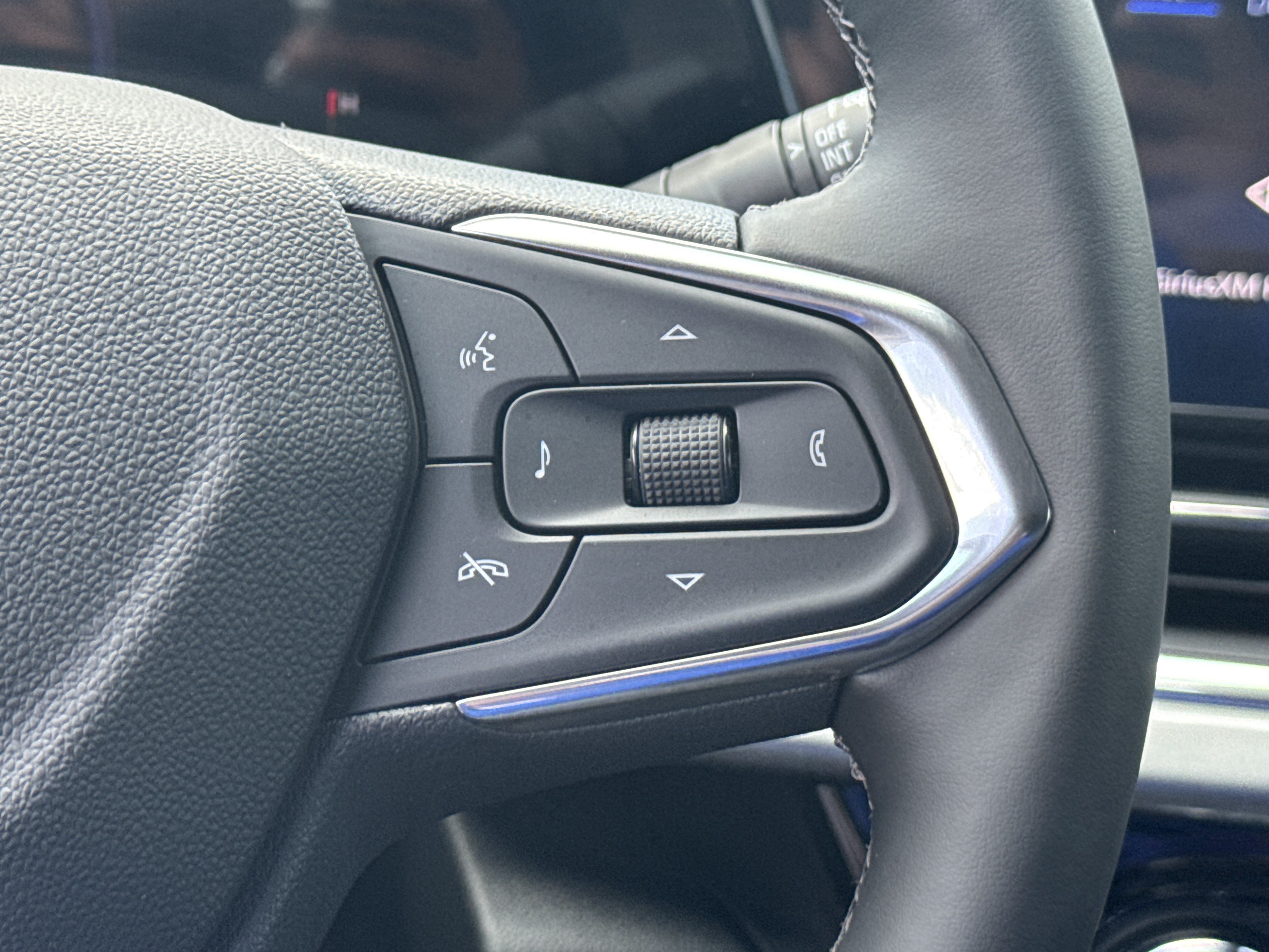 New 2026 Chevrolet Trax LT w/ Driver Confidence Package FWD image 26