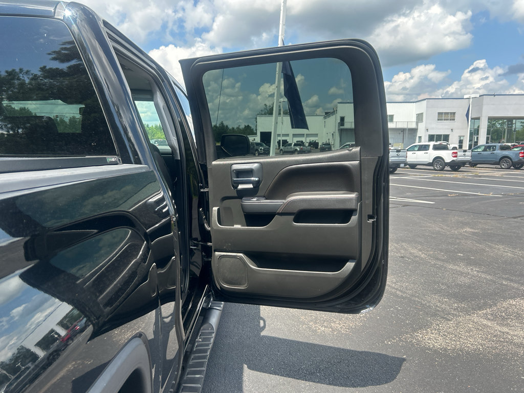 Used 2017 GMC Sierra 1500 SLT AWD/4WD image 24