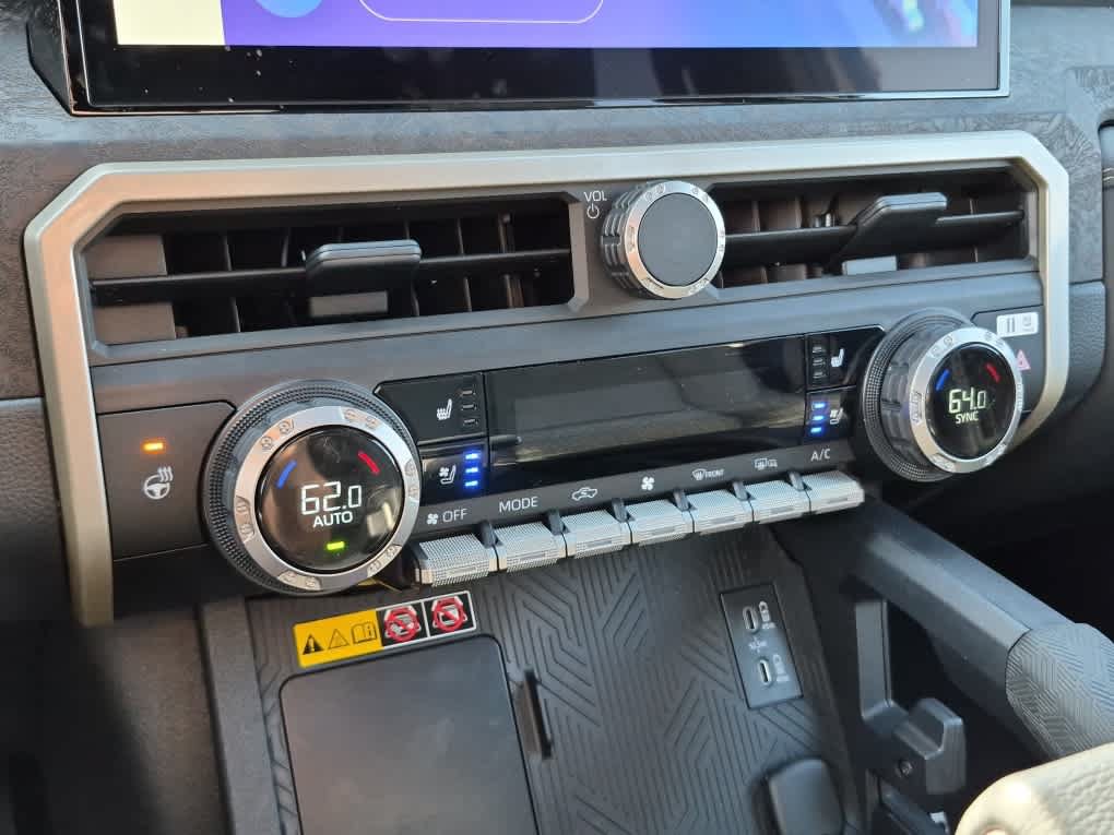 Used 2026 Toyota Tacoma Limited AWD/4WD image 19