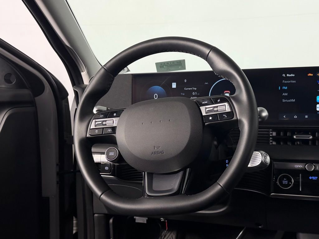 Used 2025 Hyundai Ioniq 5 SEL RWD image 18